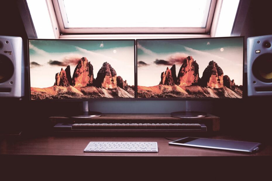 Dual Monitor - Computer Workspace